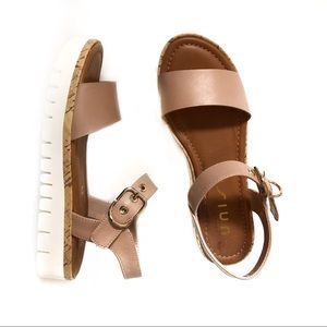 Unisa Shoes - 🆕Unisa Unbrieza Blush Sandals 7.5 Unisa Shoes - 🆕Unisa Unbrieza Blush Sandals 7.5